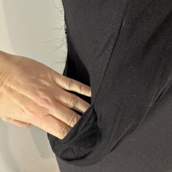 Small Black Lace Vest   8216 - Picture 3 of 6